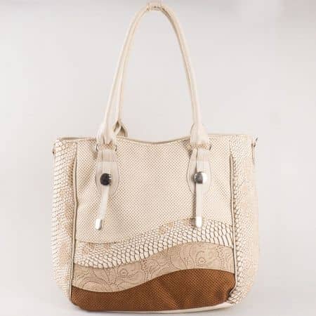 Дамска чанта за всеки ден с атрактивна визия с две дръжки - къса и дълга в бежов и кафяв цвят ch834bjk