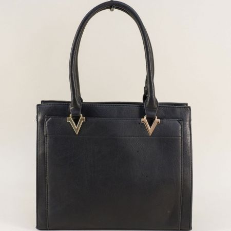 Стилна дамска чанта в черен цвят с метални орнаменти ch8911ch