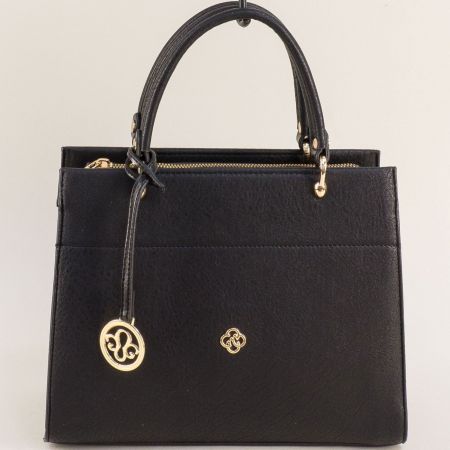Черна дамска чанта с метална декорация ch905ch