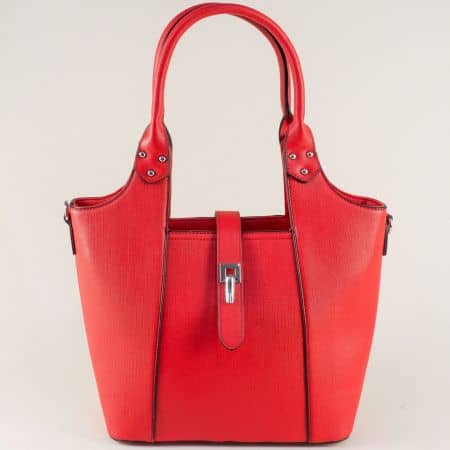 Дамска чанта в червен цвят с твърда структура ch999chv