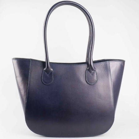 Дамска елегантна чанта изработена от висококачествена естествена кожа в син цвят chlodkas