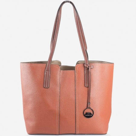 Дамска качествена чанта на известния френски производител David Jones в кафяв цвят cm2705k