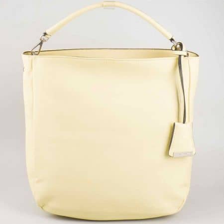 Ефектна жълта дамска чанта David Jones​ с изчистен дизайн cm3015j