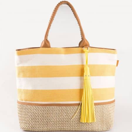 Дамска лятна чанта в жълто и бяло райе с пискюл на френската марка David Jones cm3087j