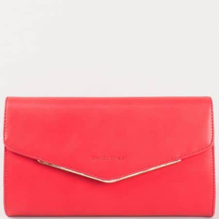 Дамска стилна чанта, тип ключ, с преден капак на френския производител David Jones в червено cm3094chv