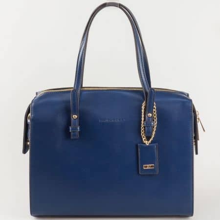 Ефектна синя дамска чанта David Jones със златиста висулка cm3218s