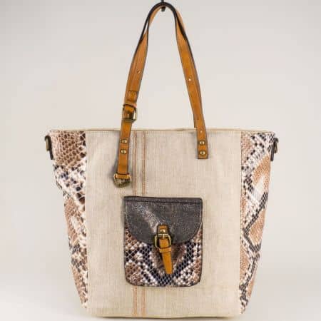 Дамска бежова чанта с къса и дълга дръжка с змииски принт cm3339bj