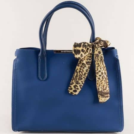 Синя дамска чанта с три прегради и декорация- DAVID JONES cm4068s