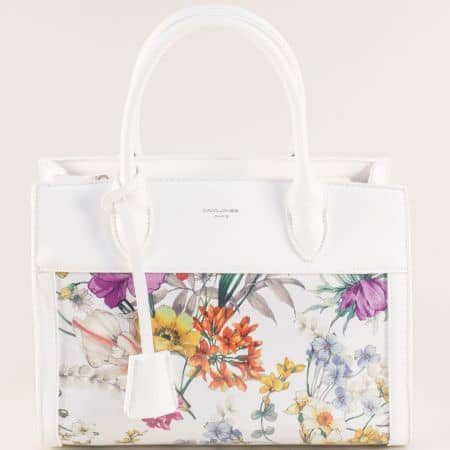 Бяла дамска чанта с частичен флорален принт- David Jones cm5056b