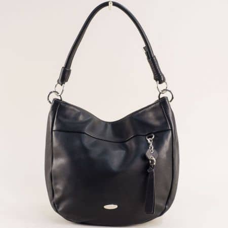 Дамска чанта в черен цвят на DAVID JONES с пискюл  cm5725ch