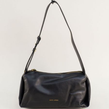 Черна дамска чанта с една преграда и дълга дръжка cm6293ch