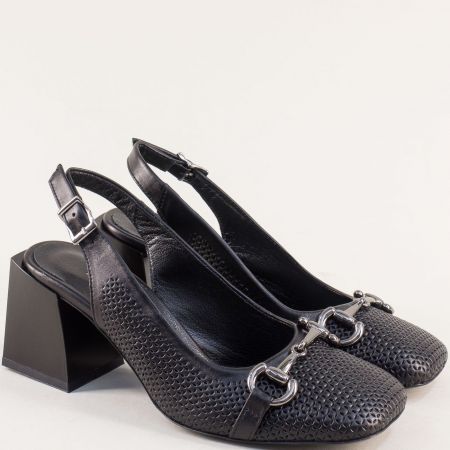 Кожени дамски сандали в черно с метален аксесоар f346ch