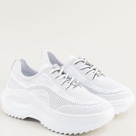 Спортни дамски обувки с връзки в бяло естествена кожа fa708b
