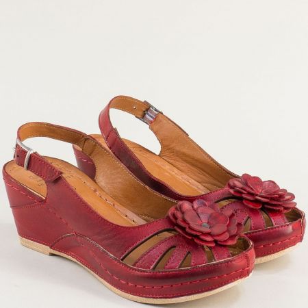 Дамски сандали естествена кожа с красиво червено цвете k1504chv