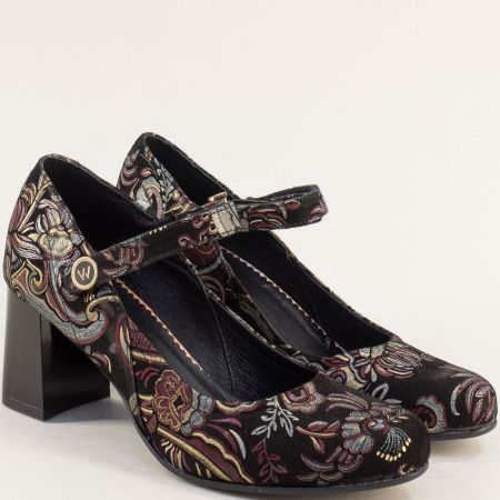 Черни дамски обувки с флорален принт и каишка k1800chps3