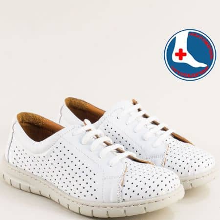 Бели перфорирани дамски обувки от естествена кожа l6827b