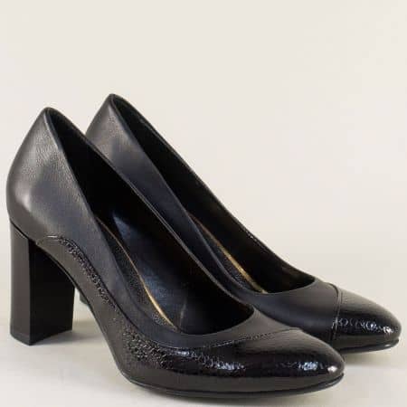 Дамски обувки на висок ток с кожена стелка в черен цвят m160ch