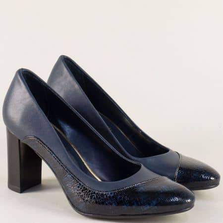 Кожени дамски сини обувки с кроко принт m160s