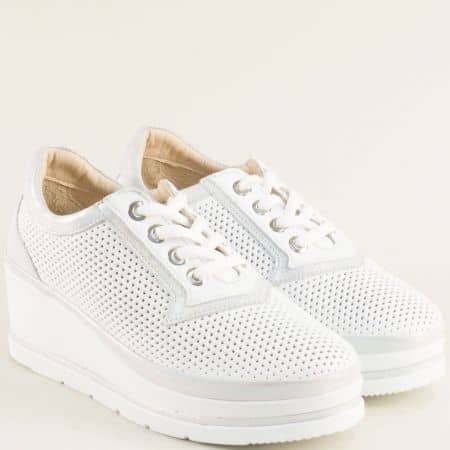 Дамски кожени обувки на платформа в бяло и сребърно m2011bsr