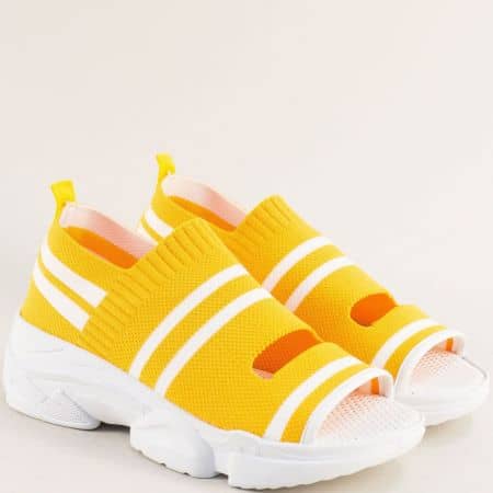 Жълти комфортни дамски сандали на платформа m810j
