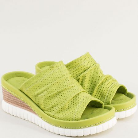 Зелени комфортни дамски чехли от естествена кожа ma1701z