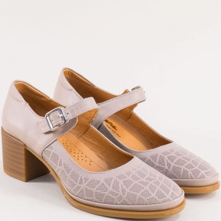 Дамски обувки на среден ток естествена кожа в бежов цвят mag1028bj