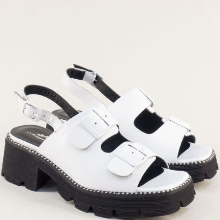 Модерни дамски сандали на платформа и ток в бяла естествена кожа mag1056b