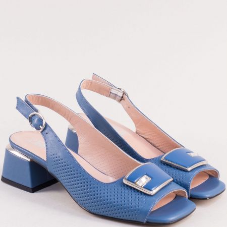 Сини дамски сандали с перфорация от  естествена кожа  mag432s