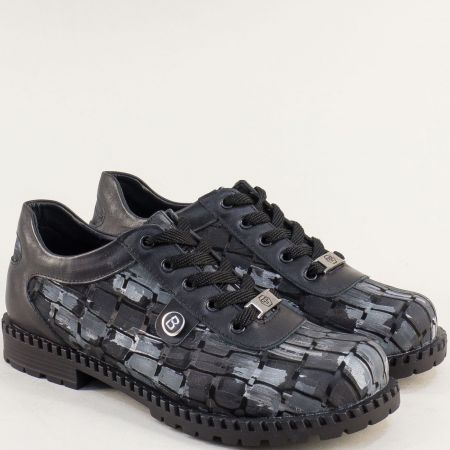 Естествена кожа дамски обувки с цветен ефект в черен цвят mag510chsv