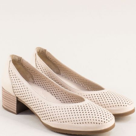 Бежови дамски обувки на нисък ток естествена кожа mag5297bj