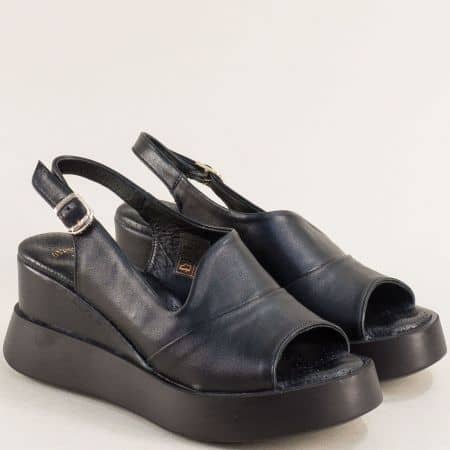 Естествена кожа дамски сандали на платформа в черно me02ch