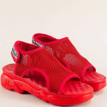Червени дамски сандали на платформа me1003chv