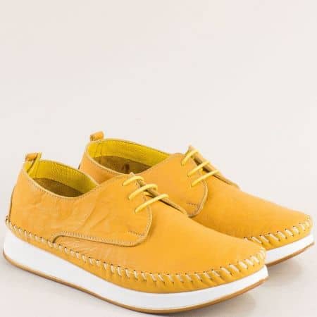 Дамски жълти обувки от естествена кожа с връзки me607j