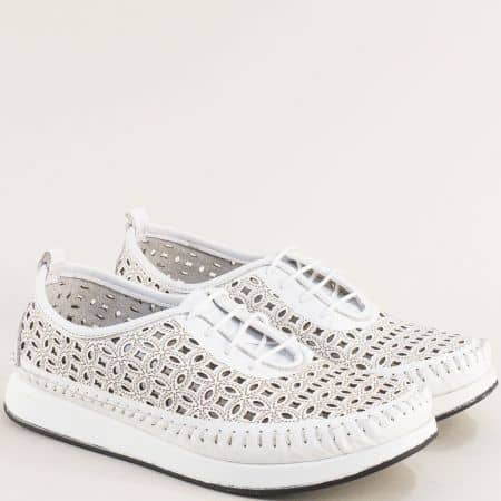 Дамски обувки естествена кожа в бял цвят и връзки me608b