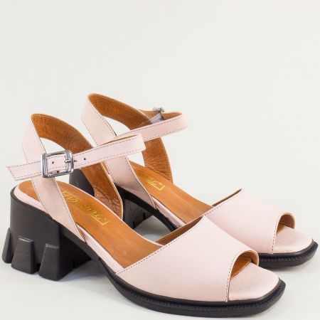 Дамски сандали с ефектен ток в розов цвят естествена кожа met59rz