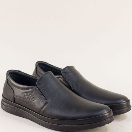 Изчистени черни мъжки обувки на равно ходило  met845ch