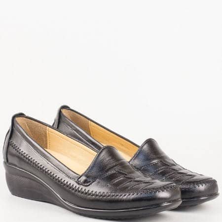 Дамски ежедневни обувки, тип мокасина, произведени от изцяло естествена кожа, включително и стелката в черен цвят n013ch
