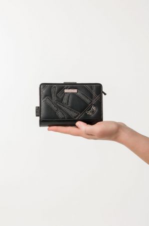 Дамско портмоне Anekke с RFID защита и стилен дизайн