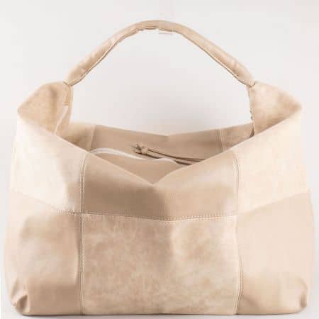 Дамска чанта за всеки ден в комбинация от висококачествен еко набук и кожа на български производител в бежово s1126bj