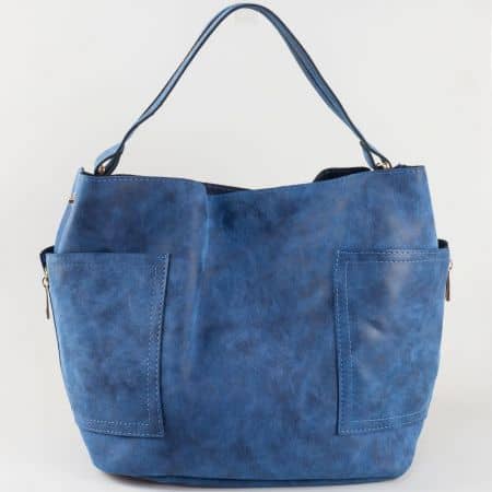 Модерна синя дамска чанта тип торба с ефектна визия и странични ципове s1197s