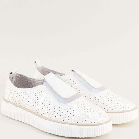 Лятни дамски обувки на равно ходило в бял цвят wh510b