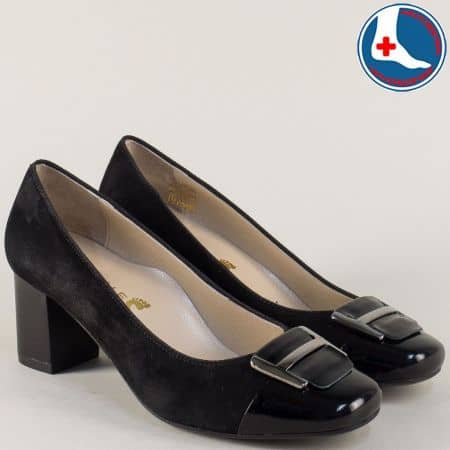 Дамски обувки от естествен лак и велур на среден ток в черен цвят z1502tvch