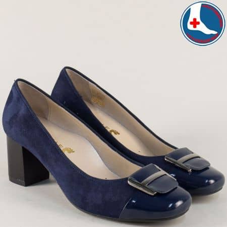 Тъмно сини дамски обувки от естествен велур и лак на среден ток z1502tvs