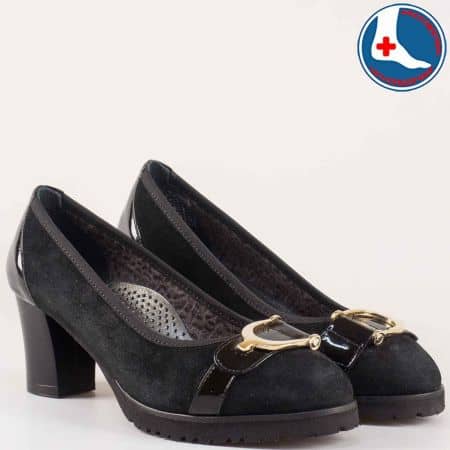 Черни дамски обувки с анатомично ходило на среден ток от естествен велур и лак- Naturelle   z632802vch